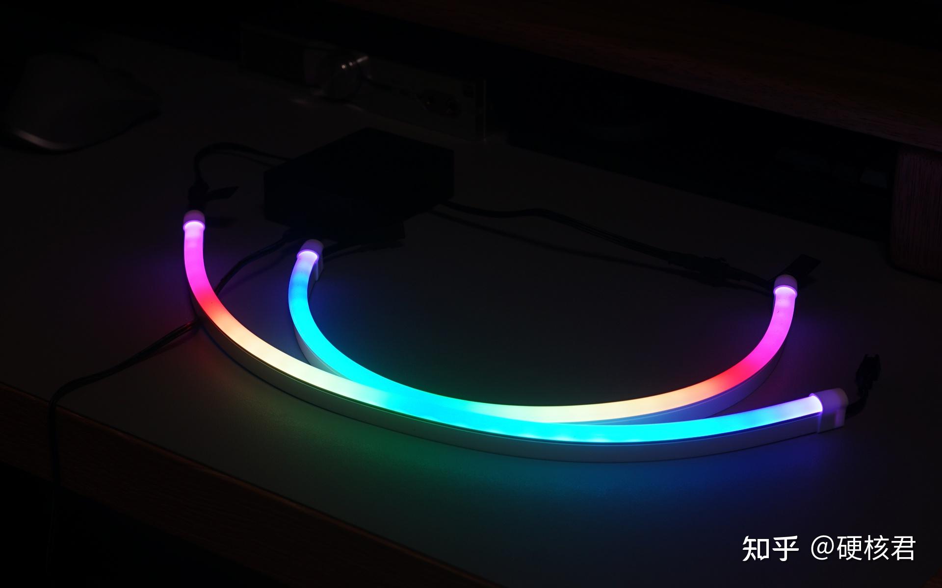 桌搭必备,RGB氛围感拉满!雷蛇Chroma幻彩灯带体验! - 知乎