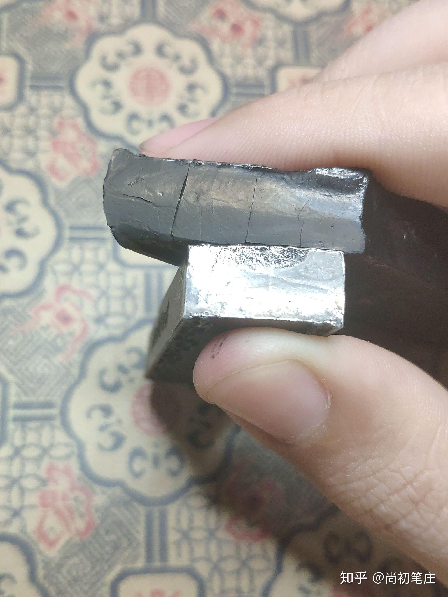 油烟墨和松烟墨的区别? - 知乎