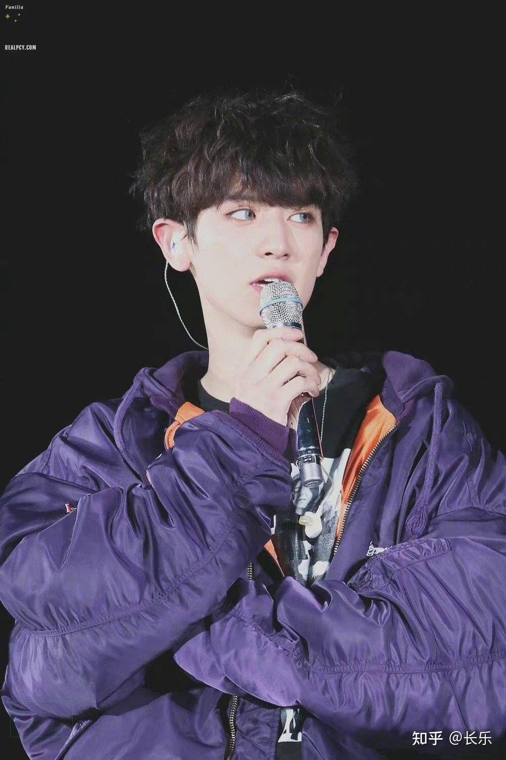 有没有exo全员(或者只要朴灿烈)绝帅的壁纸或者头像!最好是无水印的!