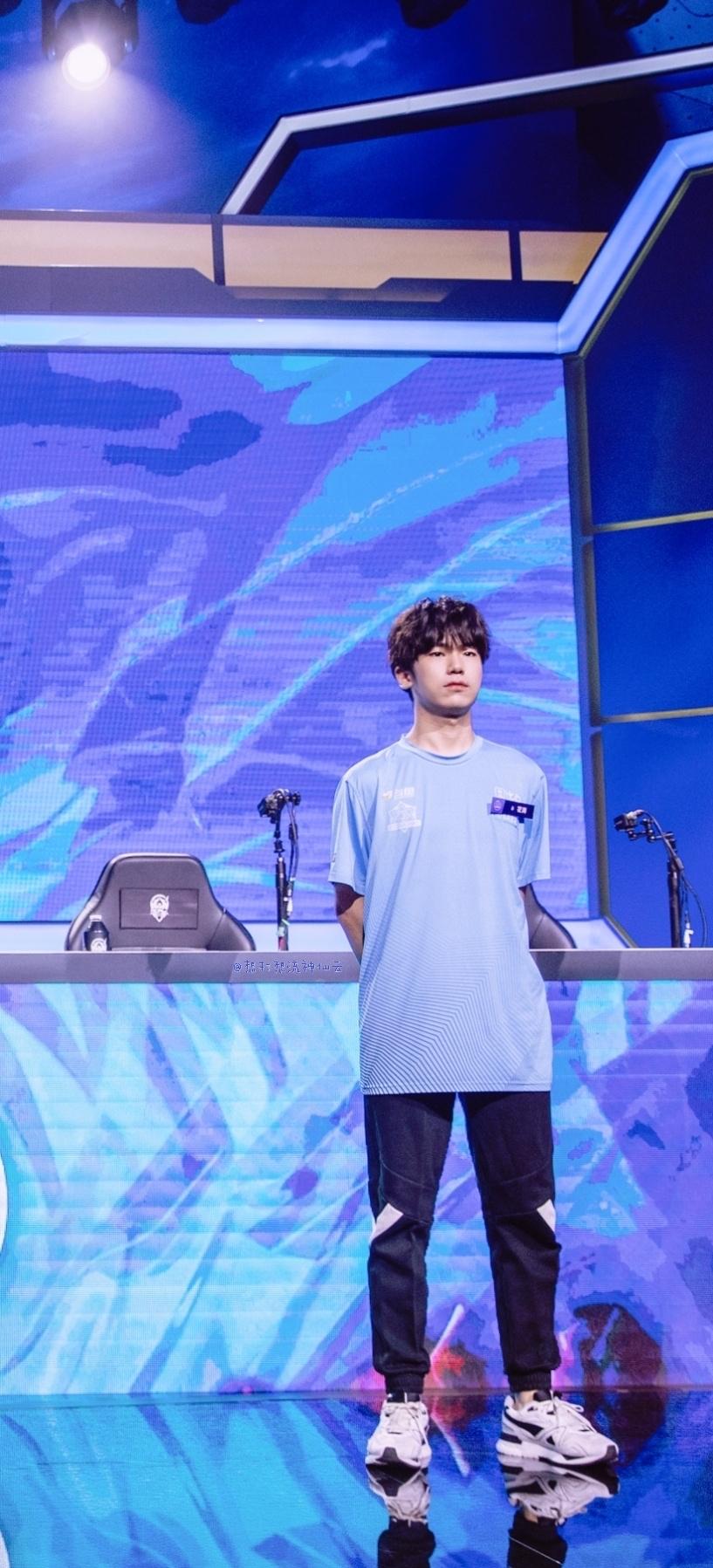 如何评价武汉estar pro选手花海?