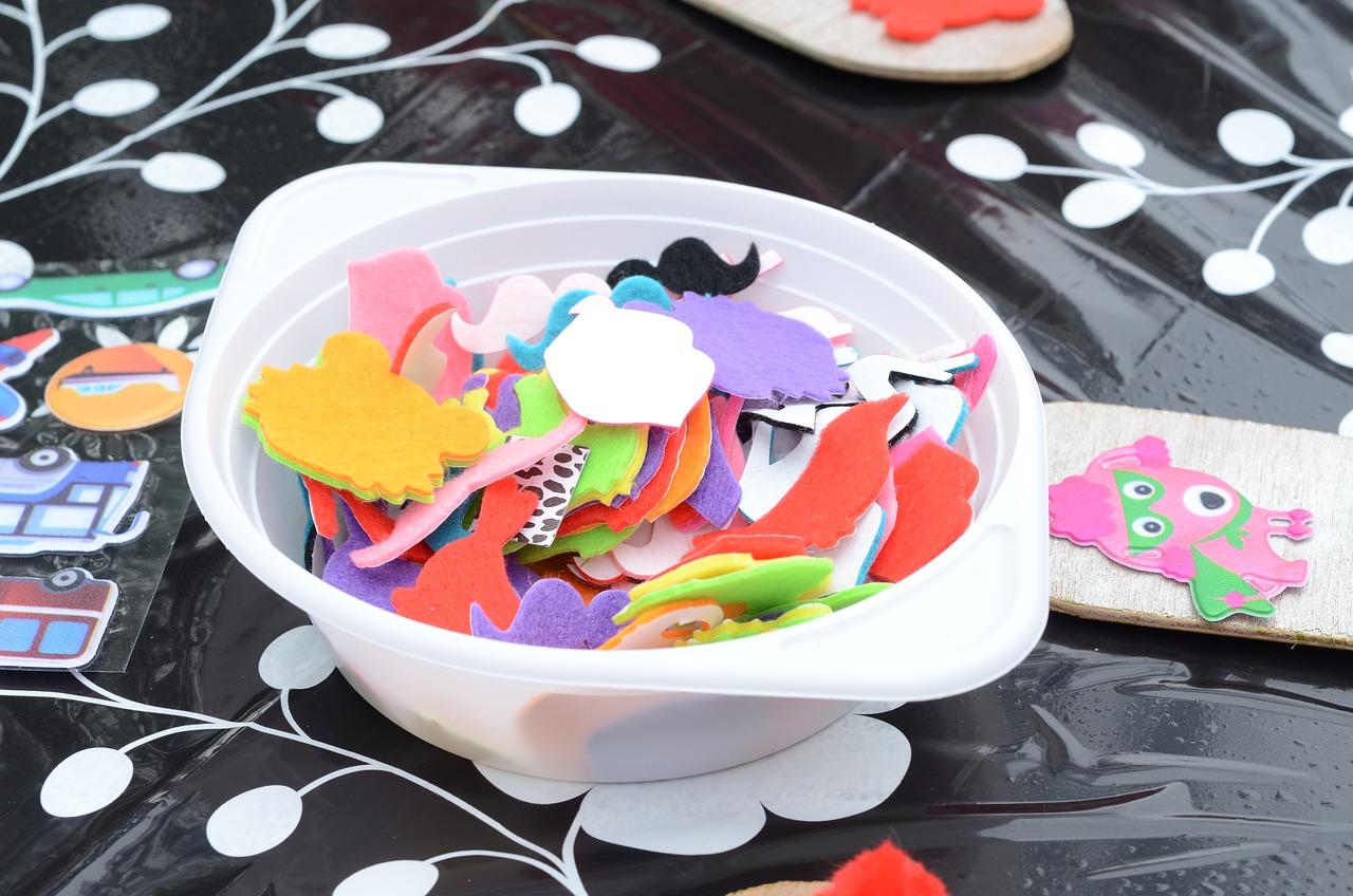 2. 艺术摆件鉴赏