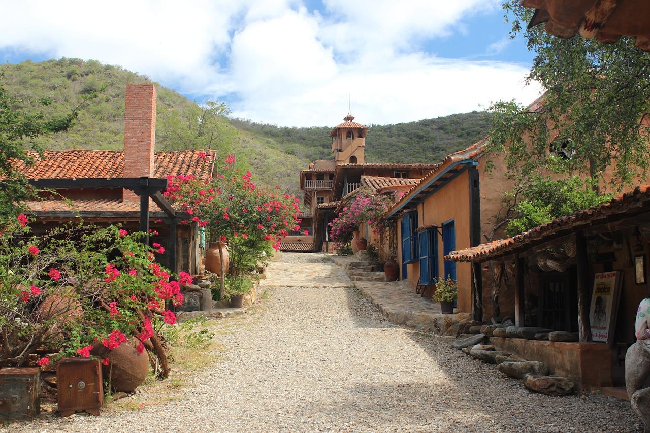 2. 沿街摊位热销品