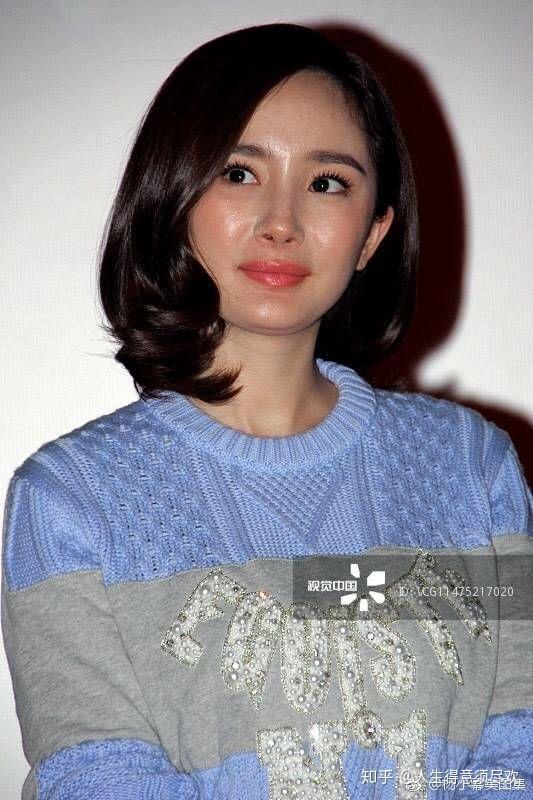 总觉得杨幂很丑就是鼻子嘴巴那边特丑怎么那么多人说很美