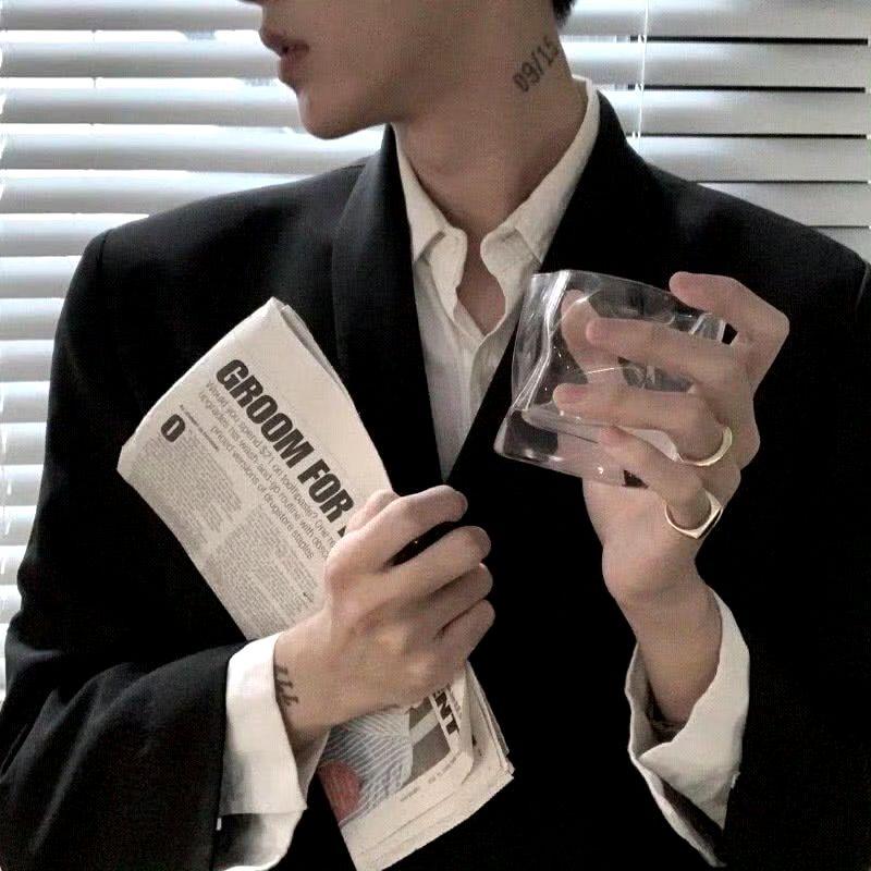 不露脸男生头像