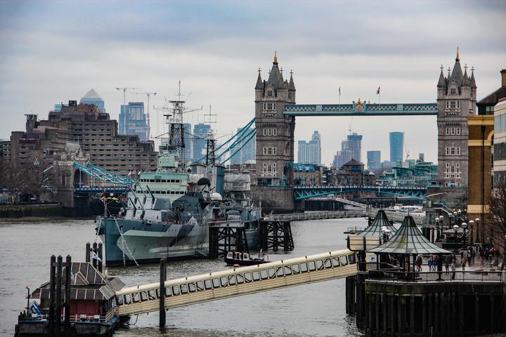 英国邓迪大学地理位置和图书馆介绍