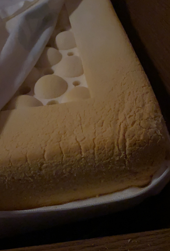 买了一年的乳胶床垫变黄掉粉,正常吗? - 知乎