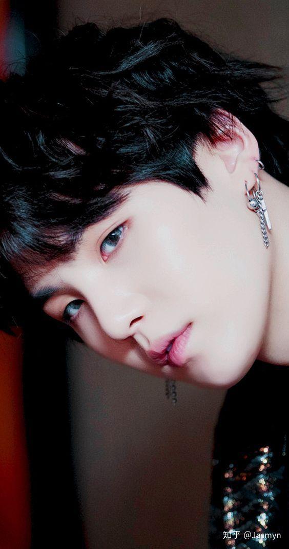 闵玧其有哪些出圈神图?