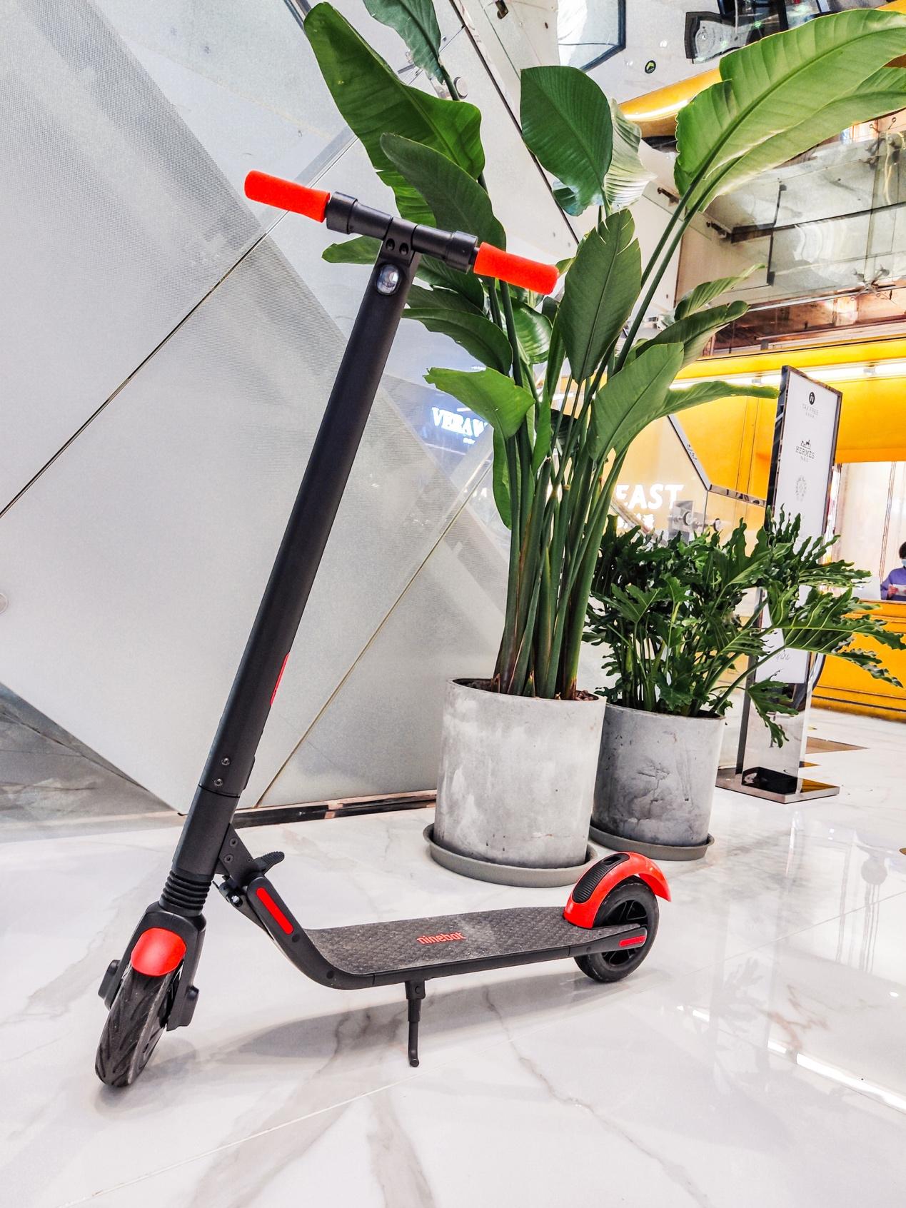 拥有一辆九号电动滑板车es1l是什么体验