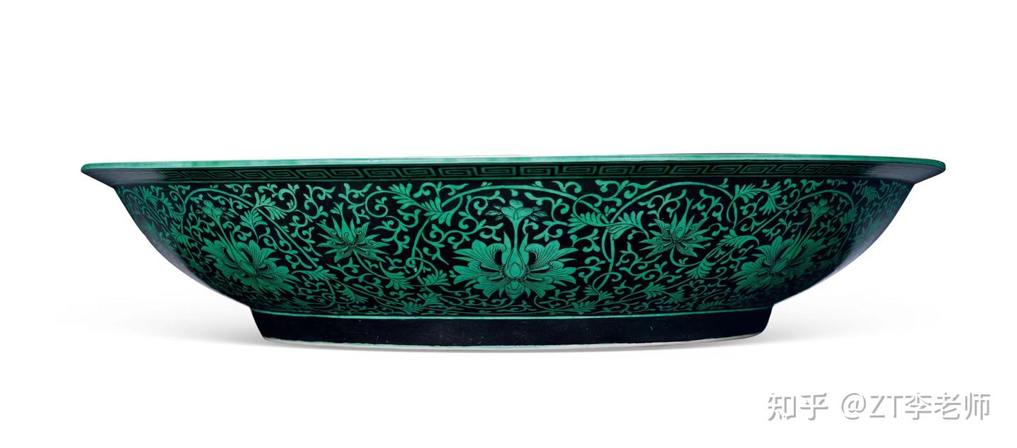 清乾隆墨地绿彩大盘1495万元成交于北京保利2022秋拍- 知乎