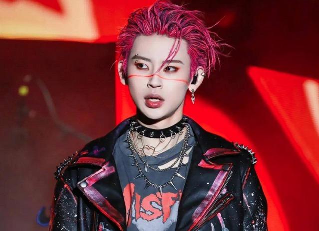 小鬼王琳凯和乐评人梁源争议升级!