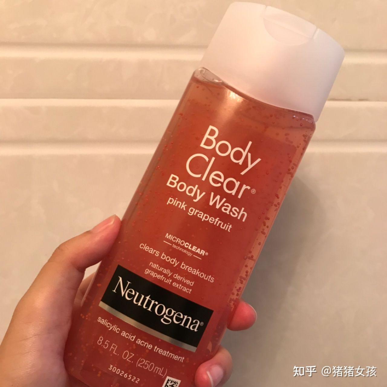 腋毛鸡皮肤毛孔(腋下毛囊凸起像鸡皮肤)