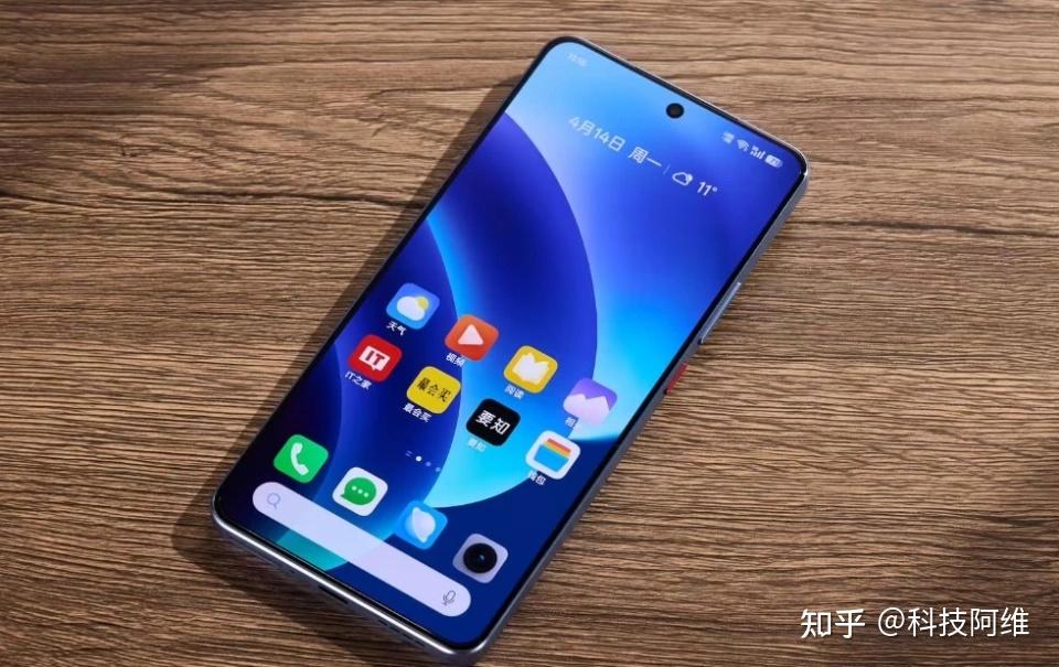 16GB+1TB,目前“价格雪崩”的3款顶配版手机,还能流畅用五年