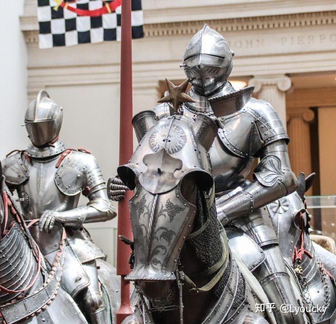 身着全身板甲的骑士老爷能否击败正常体态的东北虎? - 知乎