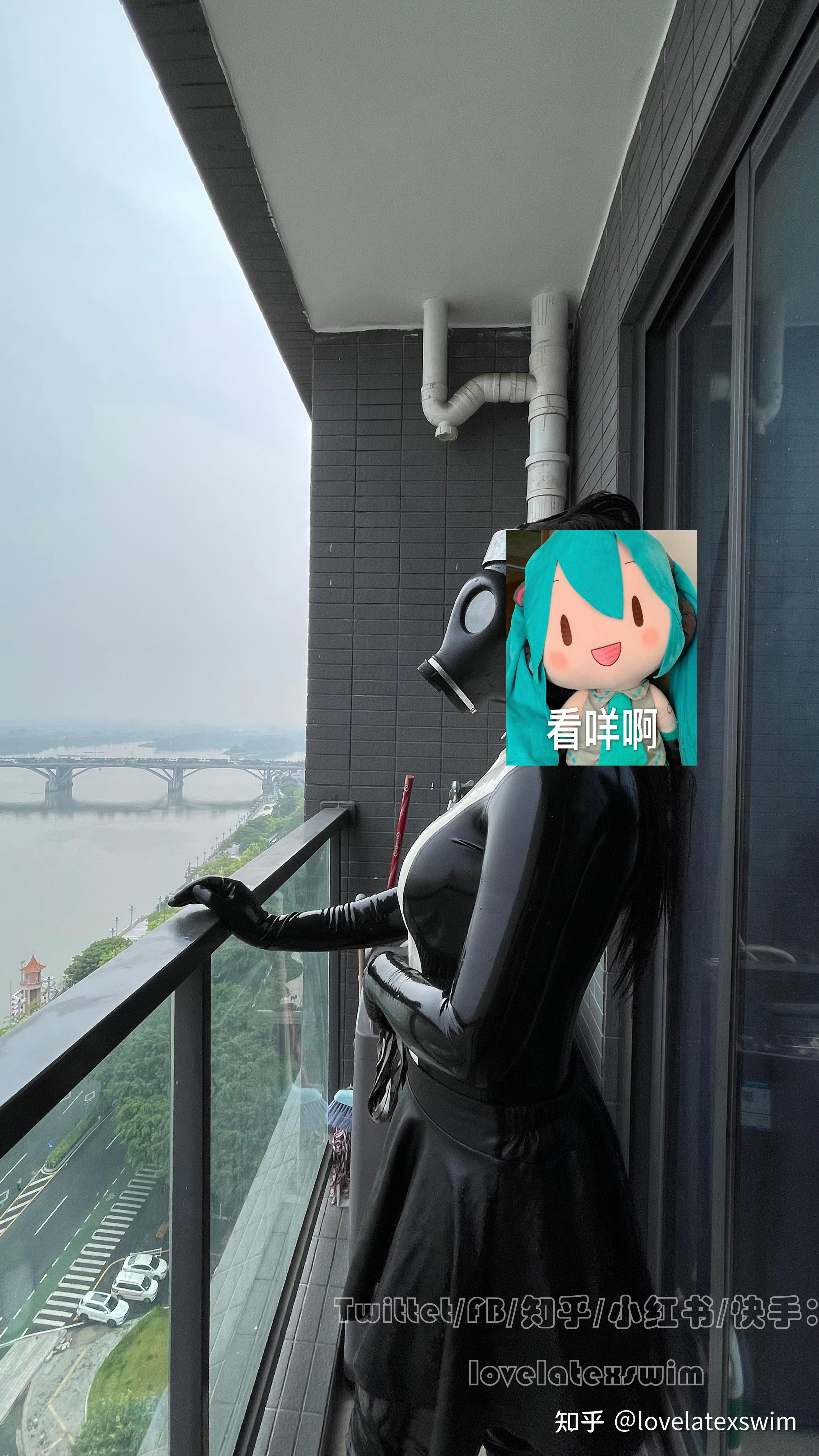 想尝试全包乳胶衣,有什么推荐吗?