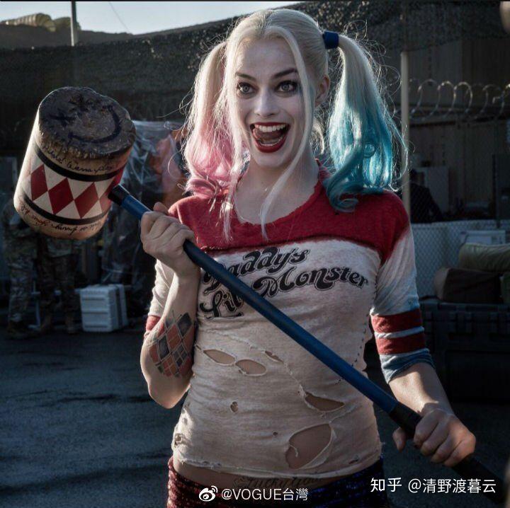 北极星小姐姐和小丑女谁漂亮