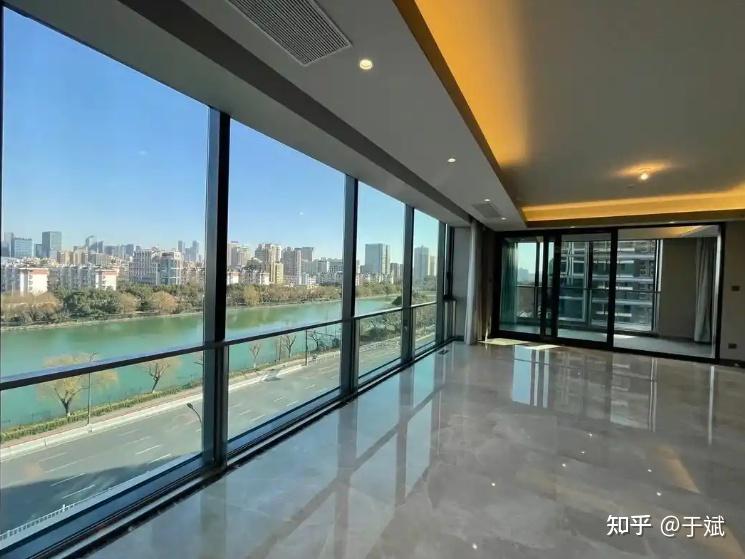 苏州绿城凤起潮鸣,双湖芯的顶豪样本,优势与隐忧并存 - 知乎