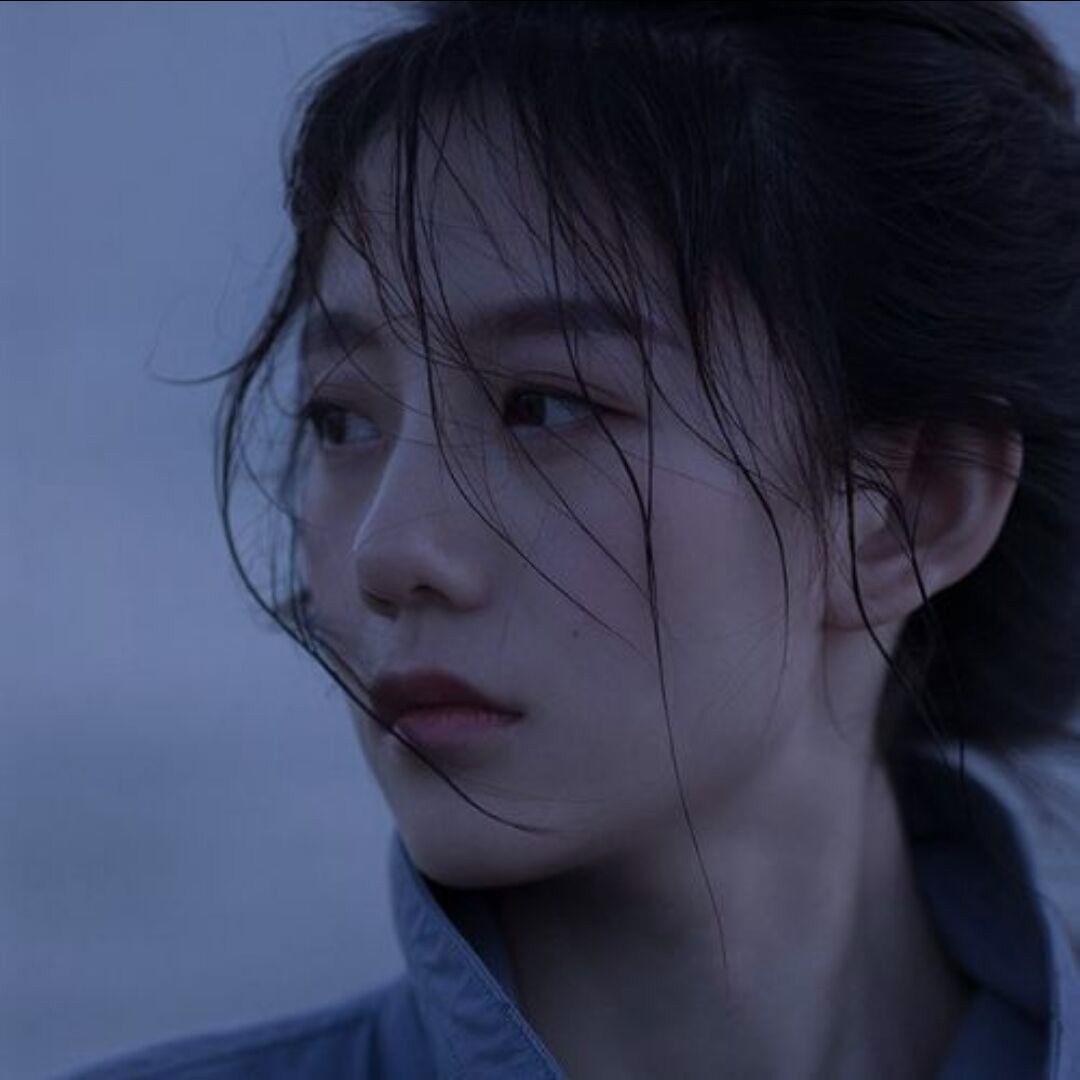 有哪些好看的抑郁系头像? - 知乎
