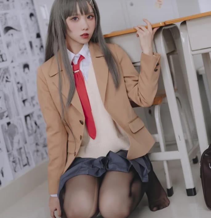 果咩酱w2024最新图集图片，果咩酱w新作品-美学艺术库