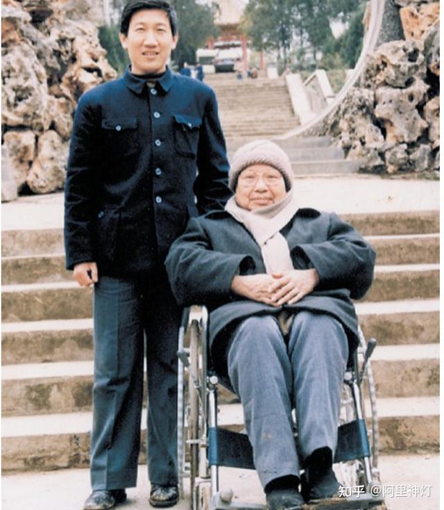 她活了100岁,两任丈夫牺牲,两个女儿分别嫁给主席的两个儿子 - 知乎