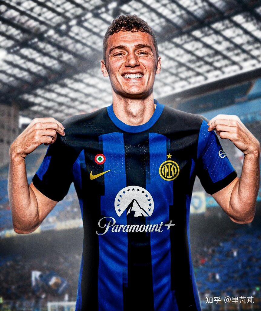 国际米兰官宣拜仁后卫帕瓦尔加盟,转会费达 3200 万欧,如何评价这项