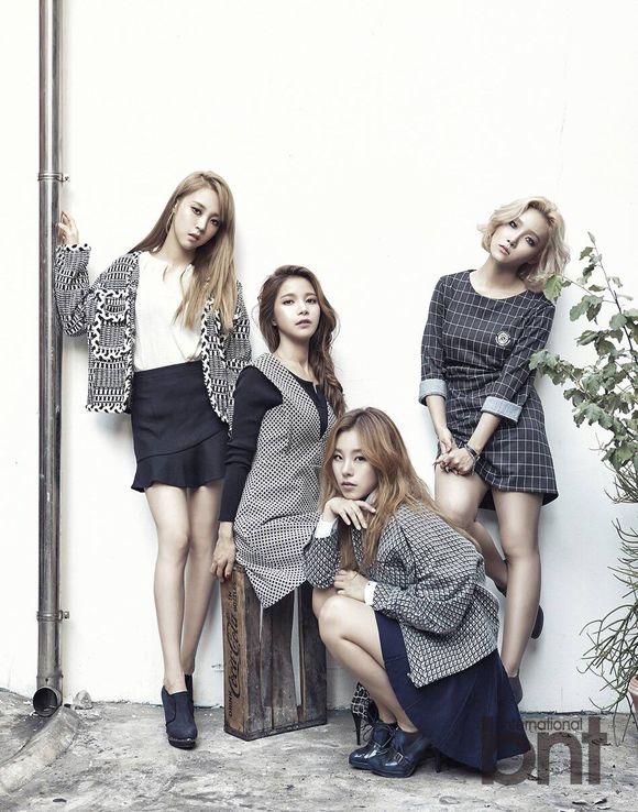 有可以推的mamamoo团体照嘛(蟹蟹)?