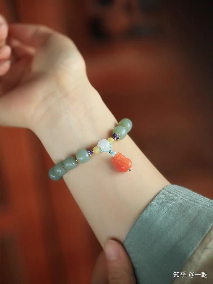 3,和田玉貔貅手链