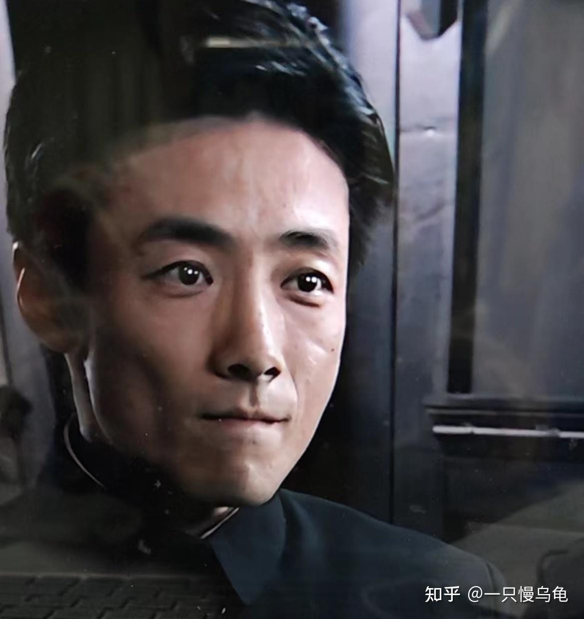 《潜伏》余则成明明是单身,为什么要编造已婚的身份呢? - 知乎
