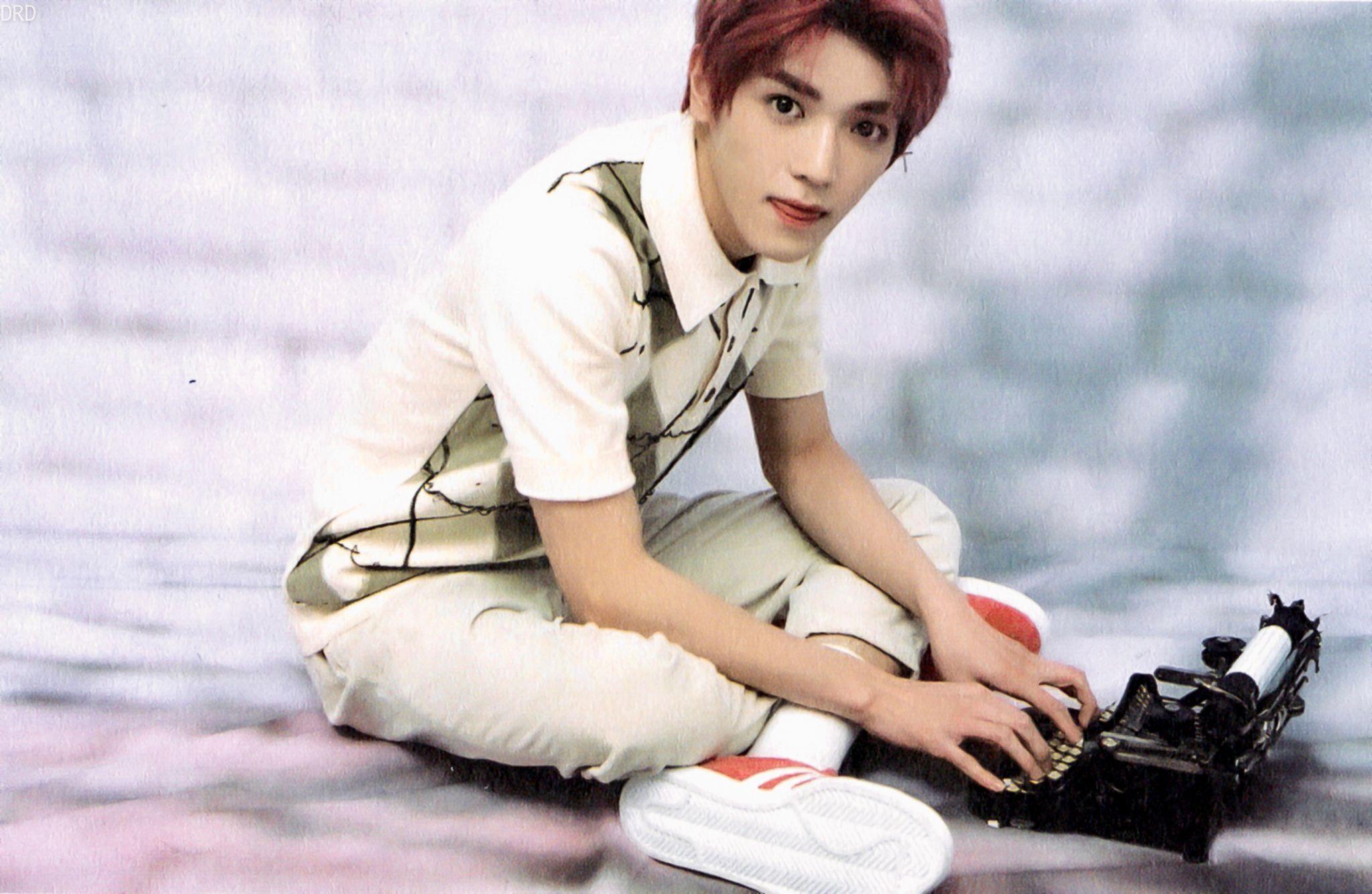 姐妹们有没有李泰容的神图啊可以做壁纸的内种最好无水印