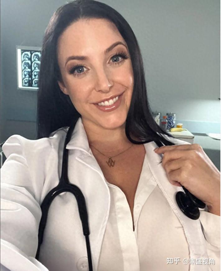 安吉拉·怀特(Angela White)，业界德艺双馨女演员多图及详细介绍 - 知乎