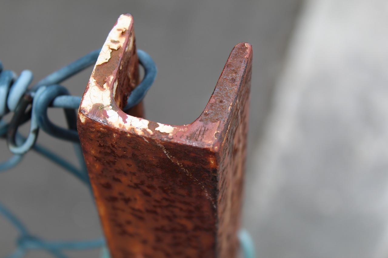 2. 食醋除锈小妙招