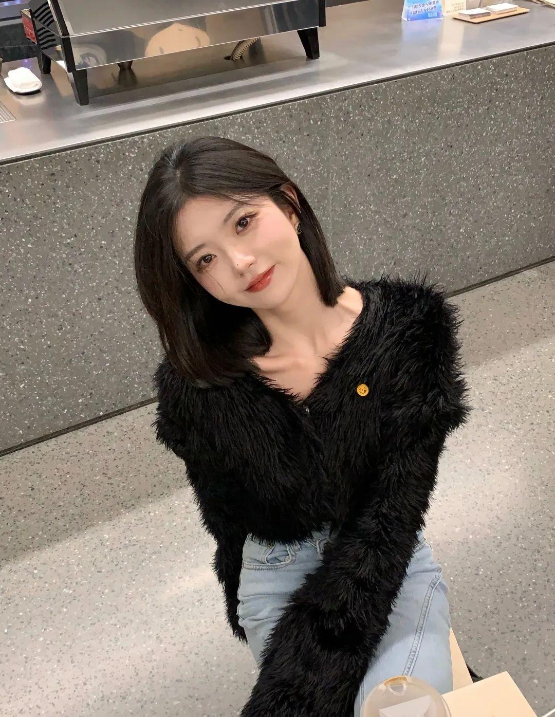 如何评价综艺《机智的恋爱》中吕珊的颜值? - 知乎