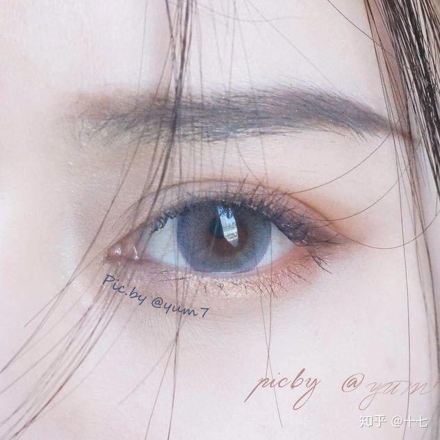 谁知道艺伎回忆录里小千代的美瞳是什么颜色