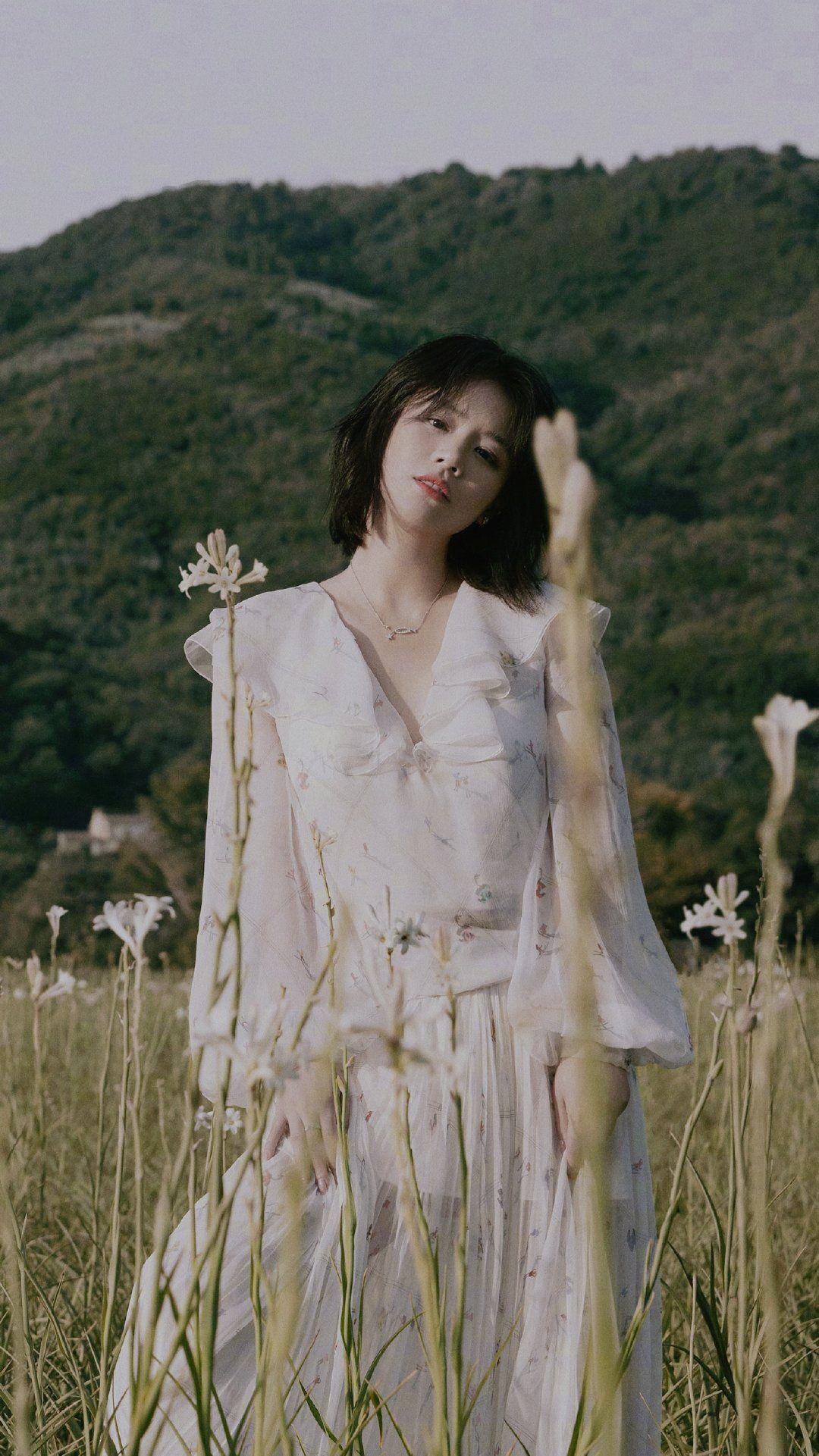 娱乐圈 女演员 女明星 气质美女 哪位女明星让你感觉她不食人间烟火?
