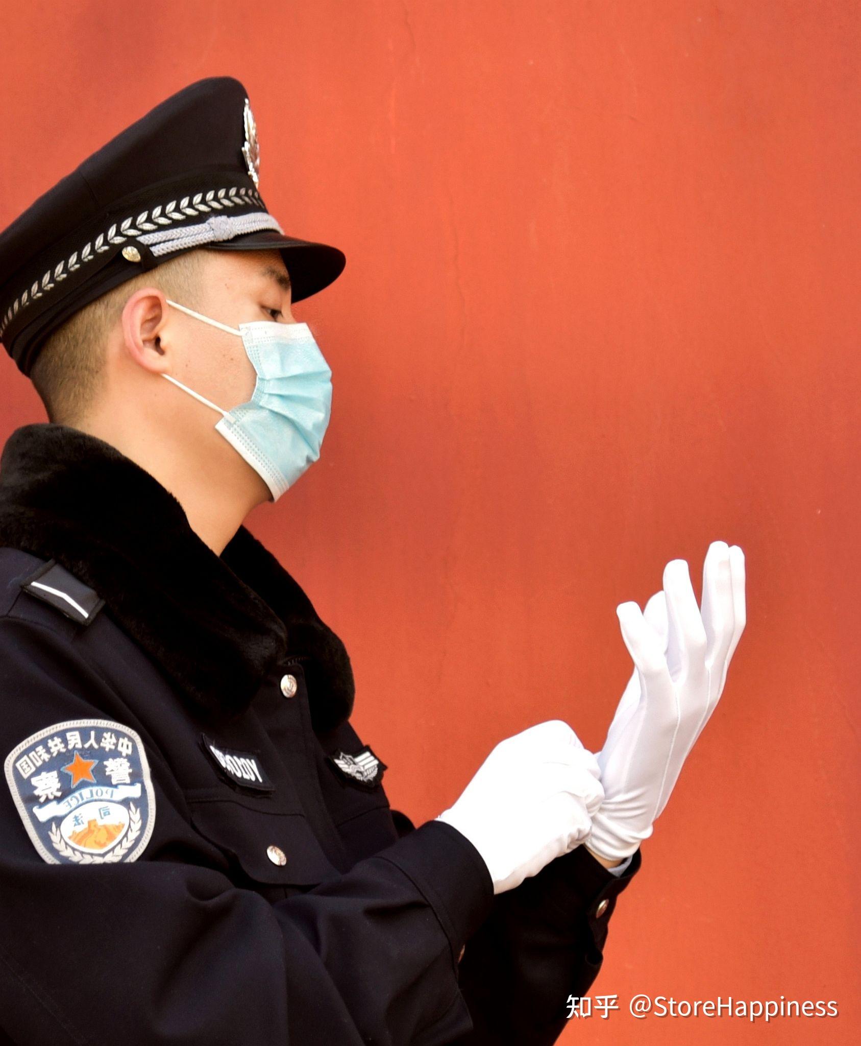 你第一次戴白手套有什么感觉吗? - 知乎