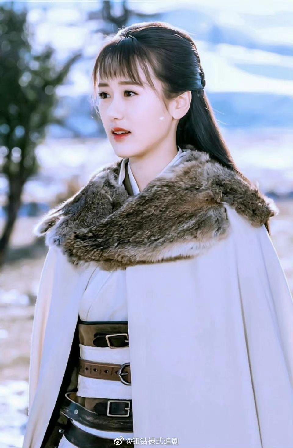 如何客观评价电视剧琉璃扮演者袁冰妍的演技与颜值