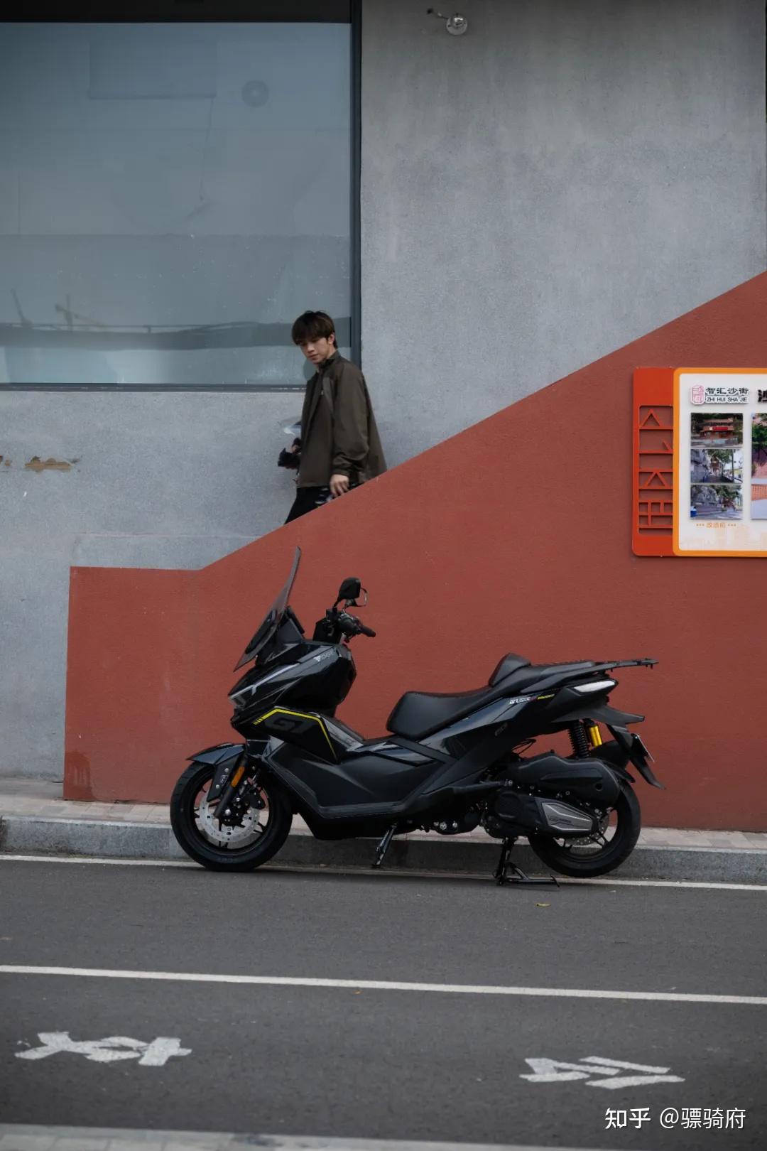 再次进化,动力更大、续航更远、颜值更好看的无极SR250GT二代来了
