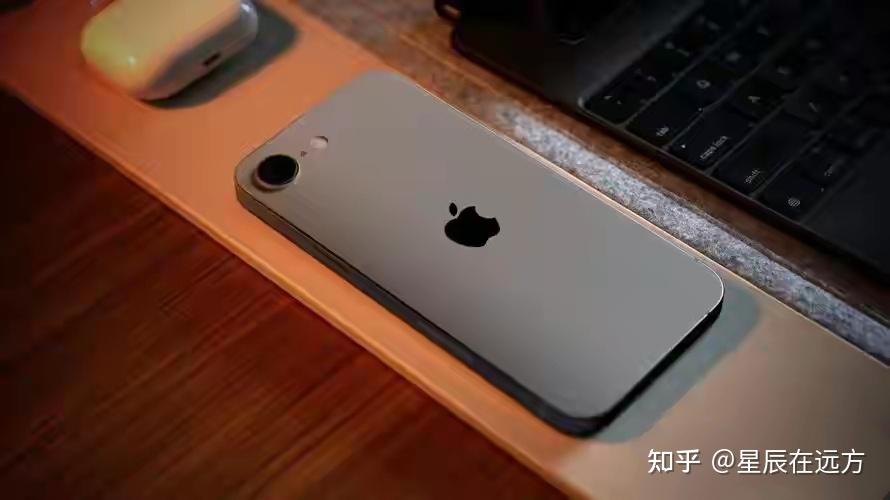4499元买没高刷的iPhone17e?这三款16+512GB旗舰,体验会更实在