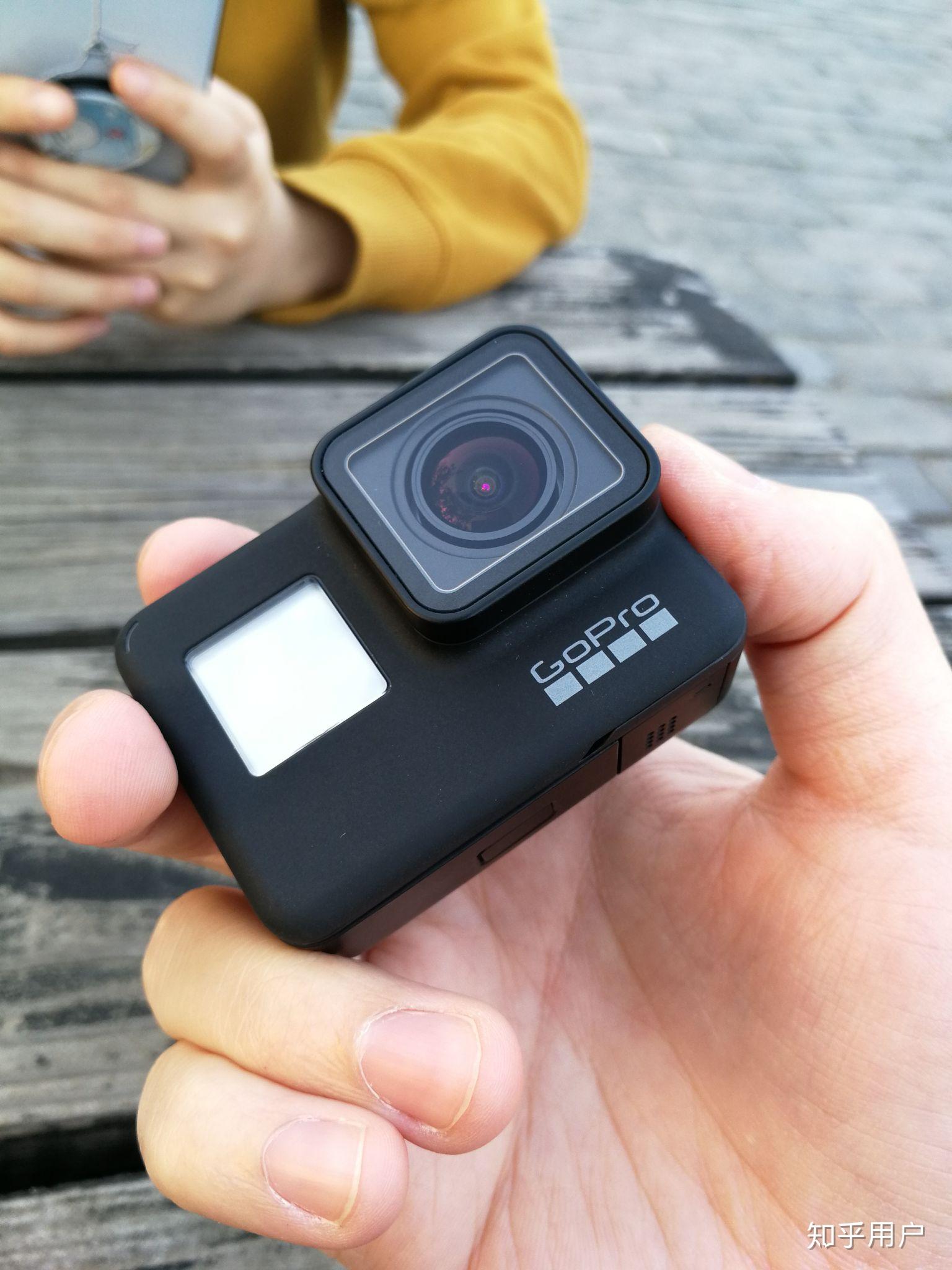 gopro hero7 black值得买吗,入门需要哪些配件?