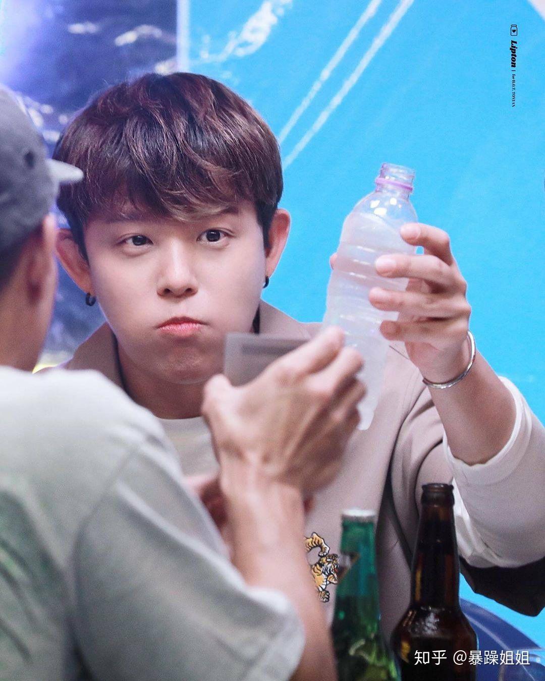 如何评价tony安胜浩的颜值