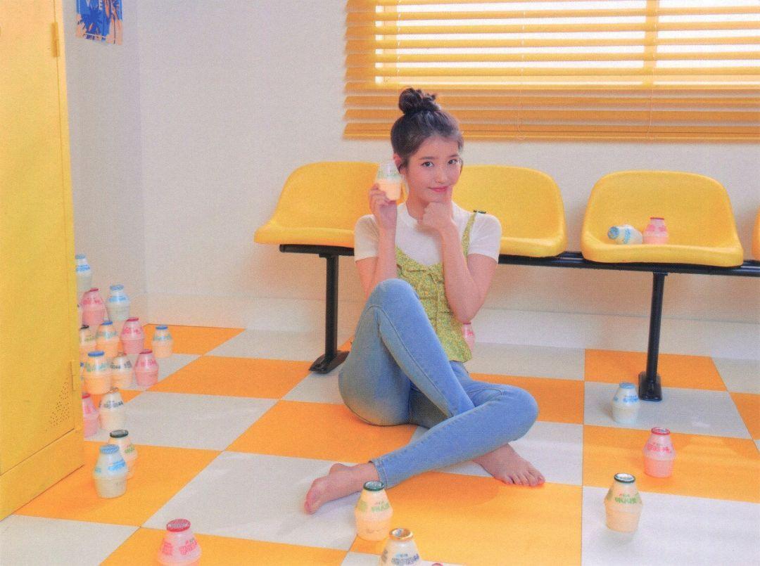 有没有iu丸子头吊带的照片?