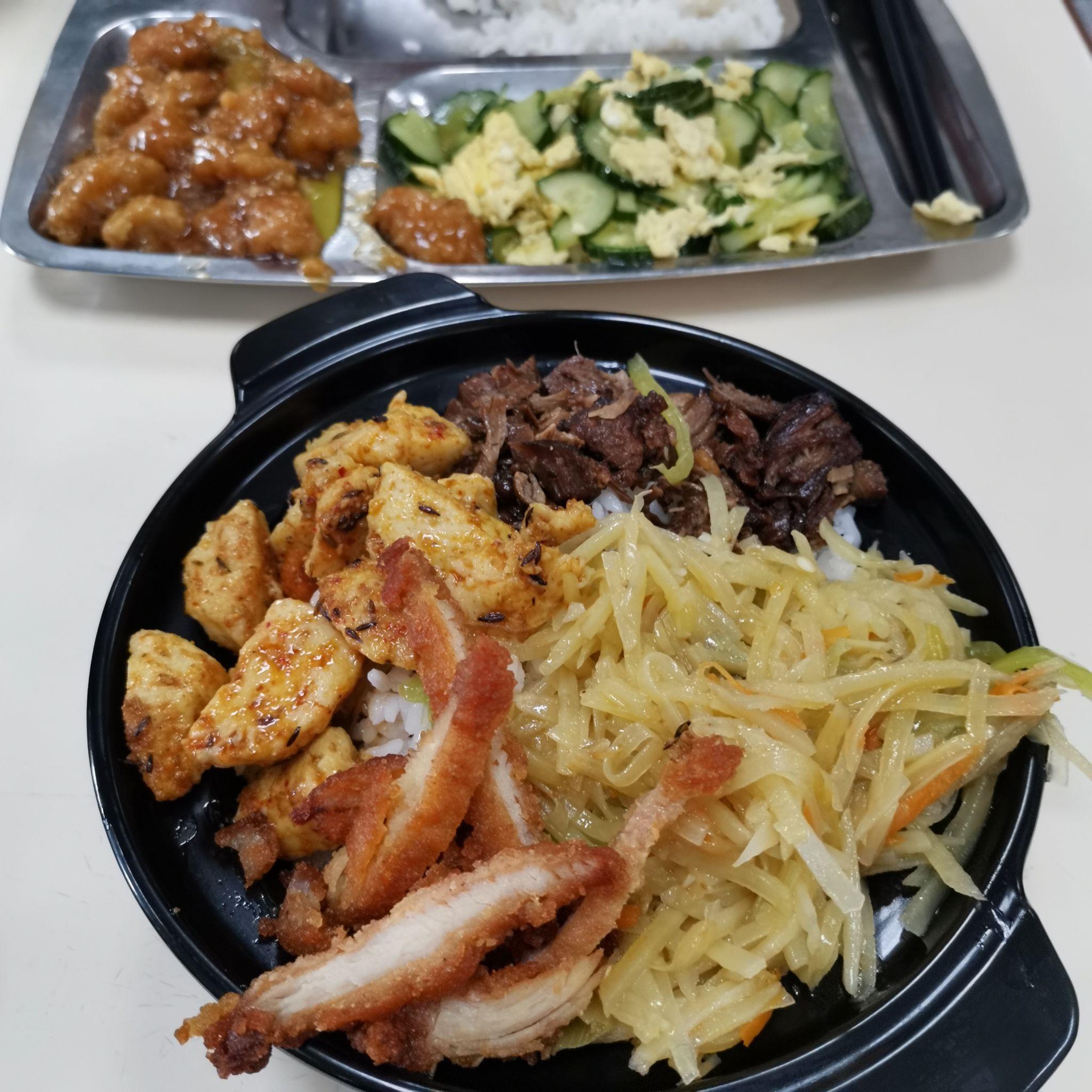 在北華大學裡就餐是一種怎樣的體驗有什麼推薦的食堂和美食