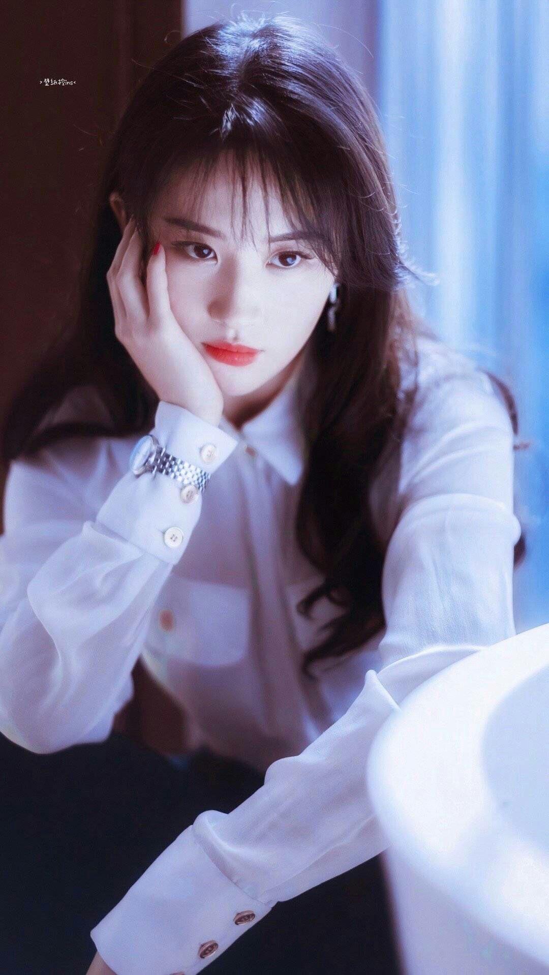 怎么没人按刘亦菲的样子去整容? - 知乎