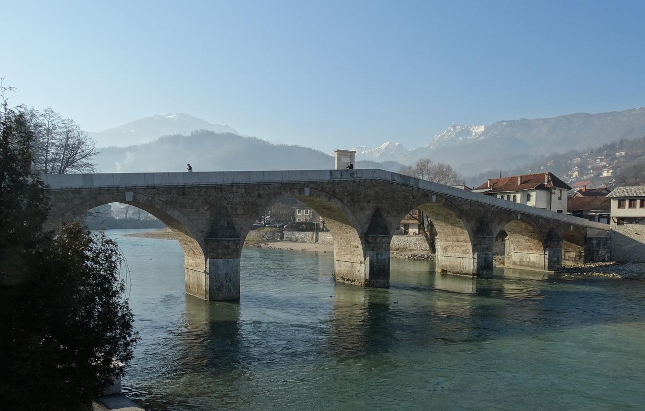 3. 华丰路施工进展