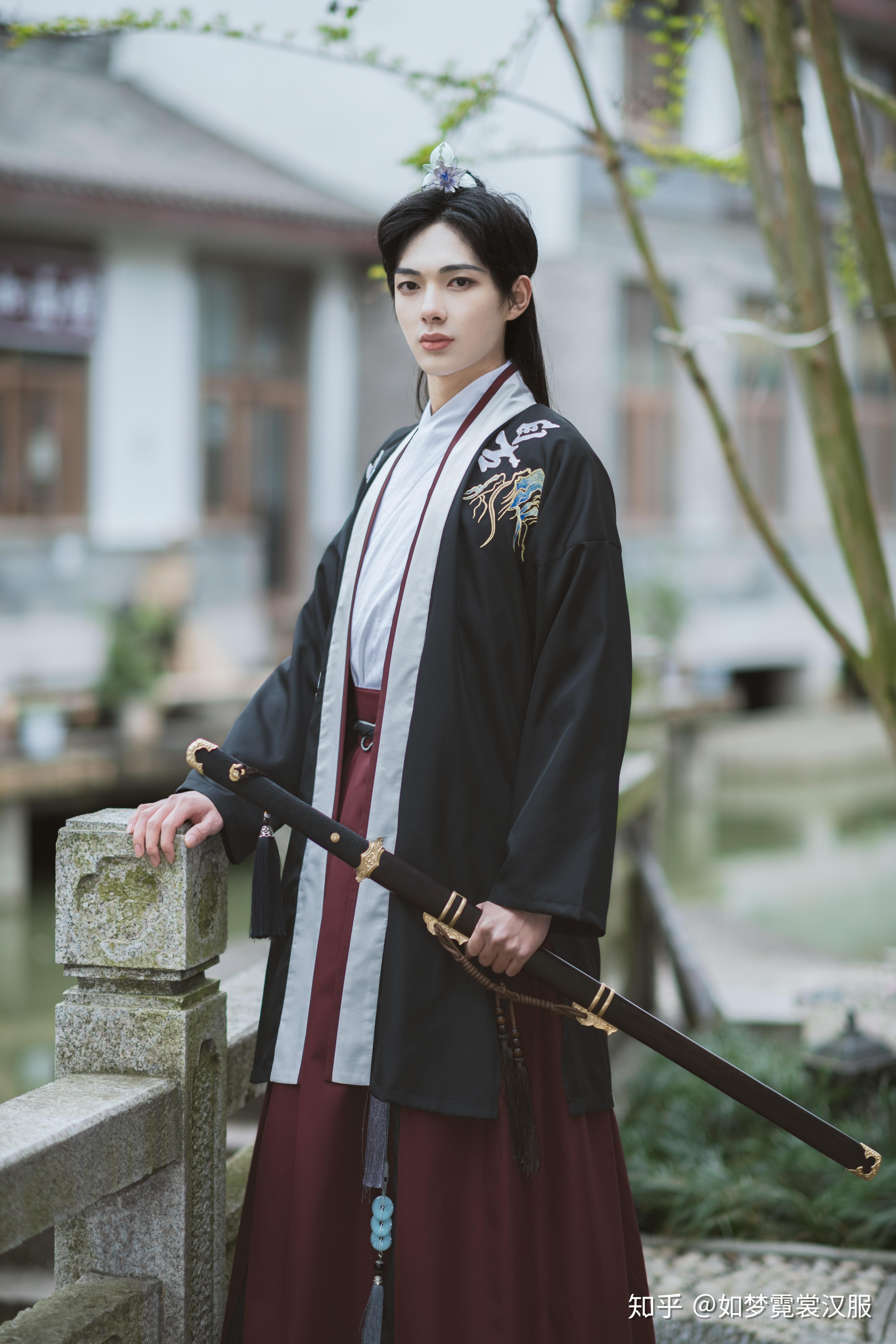 男生穿汉服上街是一种怎样的体验? - 知乎