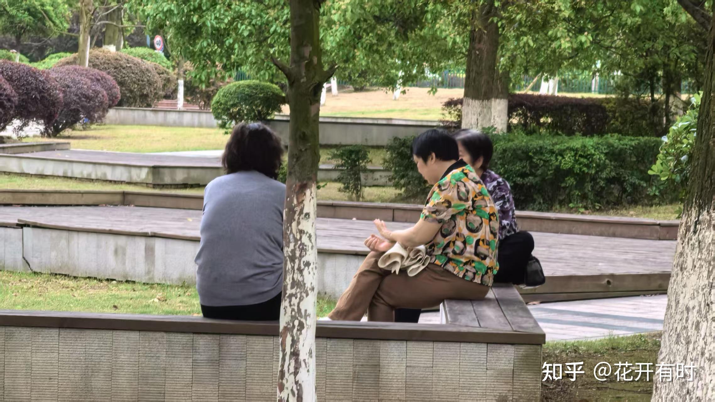 安慰人是生活中不可回避的情感支持和交流方式 - 知乎