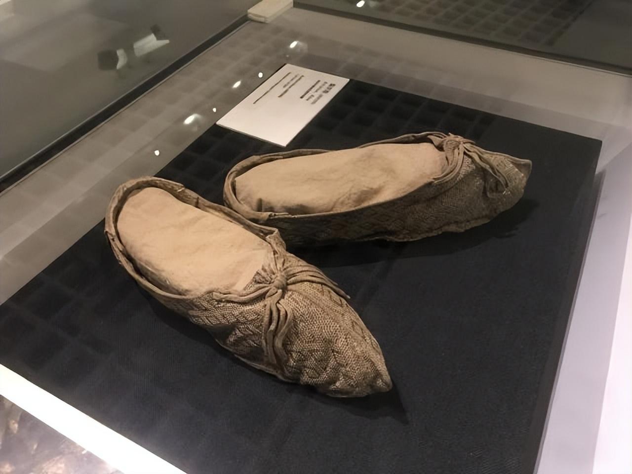千里之行,始于足下!一文了解古代鞋子的演变史 - 知乎