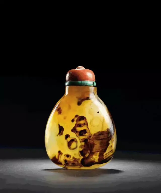 鼻烟壶：皇孙贵族把玩物器小艺术乾坤大- 知乎