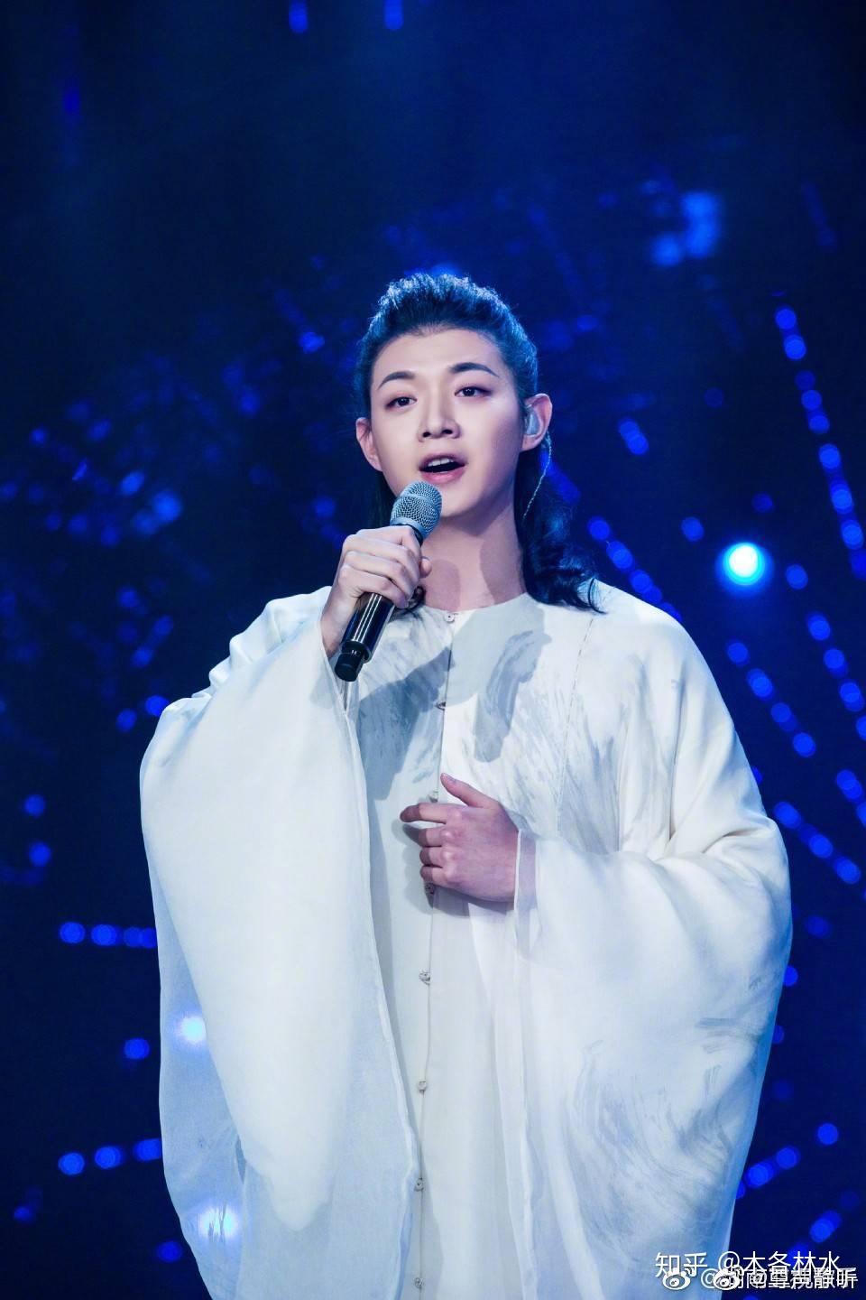 霍尊有哪些神级/圈粉现场? - 知乎