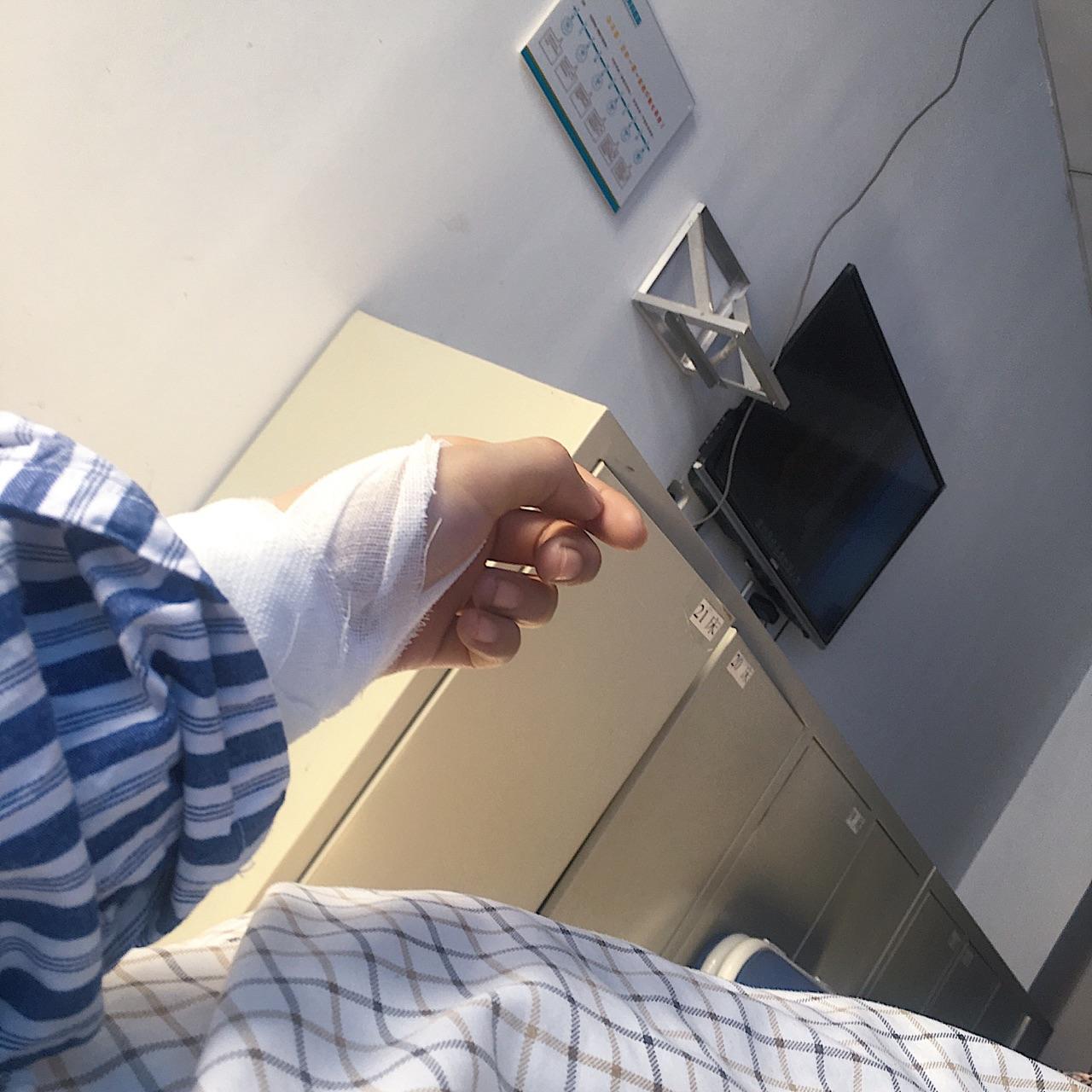 重度抑郁症患者真的可以掩饰自己到与正常人无异吗