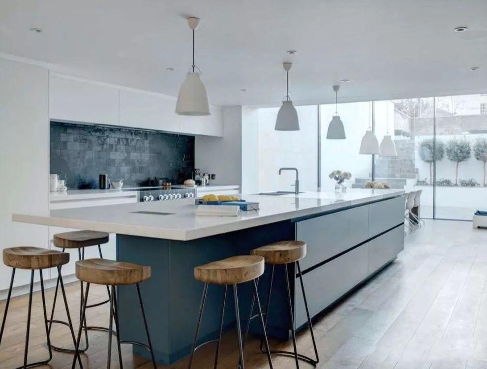 厨房岛台的台面用哪种材质比较好